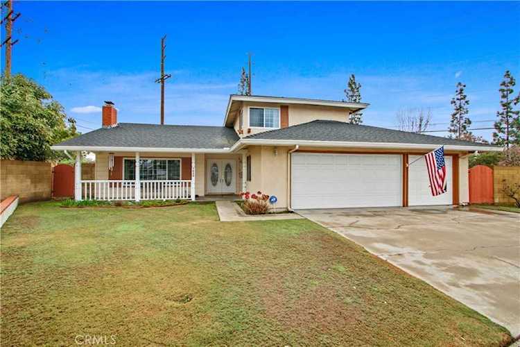 1630 Clemensen Ave Santa Ana, CA 92705