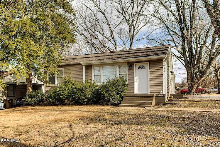 2900 Maxwell St Knoxville, TN 37917