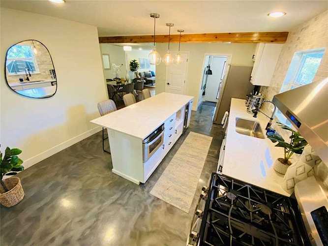1406 Brentwood ST #A Austin, TX 78757