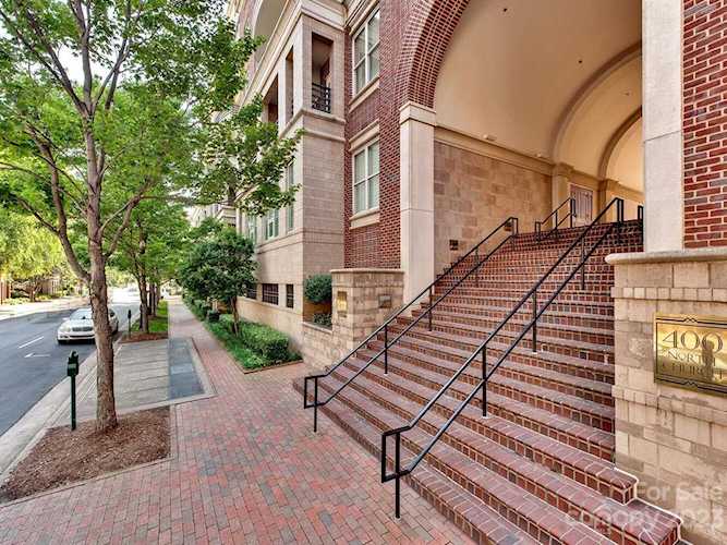 400 N Church St Charlotte, NC 28202