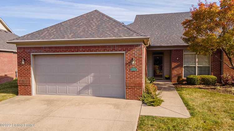 1303 Bent Willow Ln Louisville, KY 40214