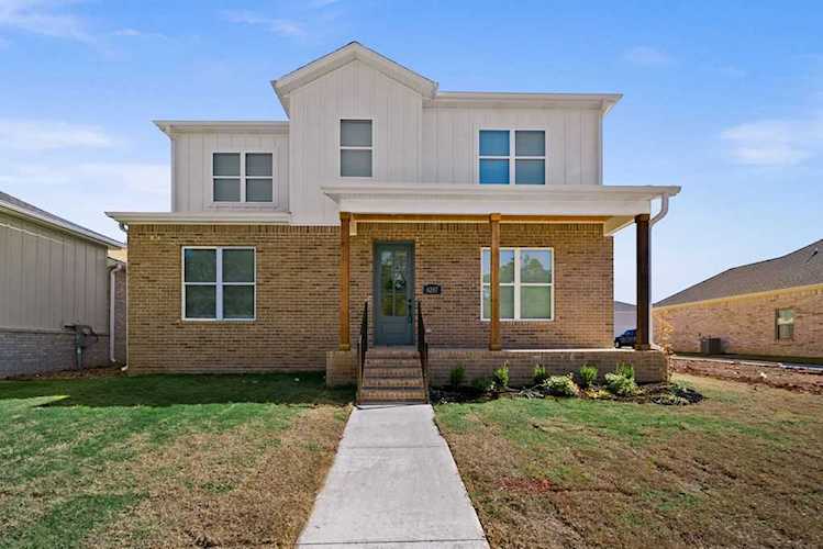 6207 SW Luster Rd Bentonville, AR 72713