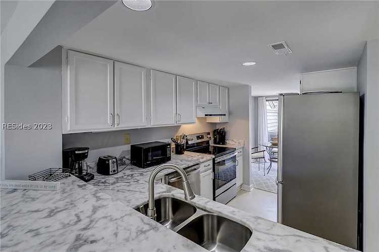 113 Shipyard Dr #180 Hilton Head Island, SC 29928