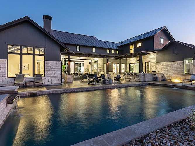 19408 Sean Avery PATH Spicewood, TX 78669