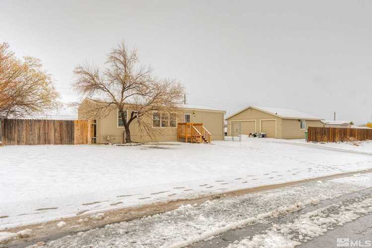 35 Rose Peak Dayton, NV 89403