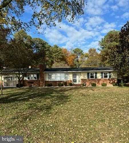2921 Sheephouse Rd Pocomoke City, MD 21851
