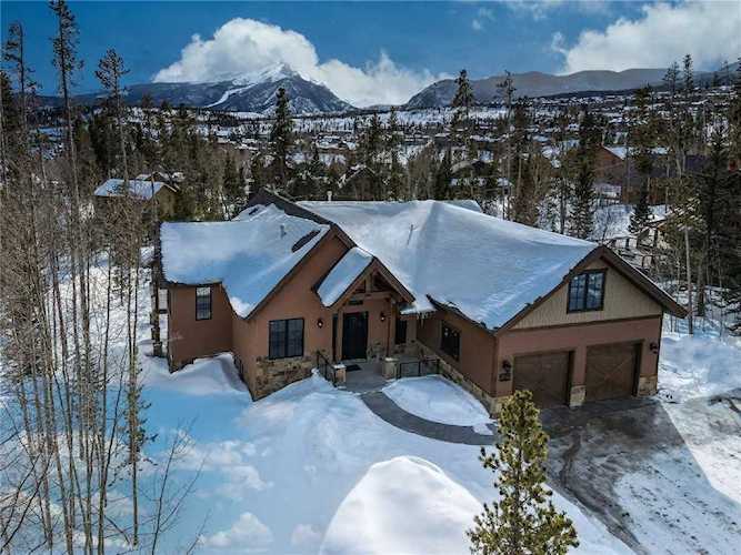 456 Royal Red Bird Dr Silverthorne, CO 80498