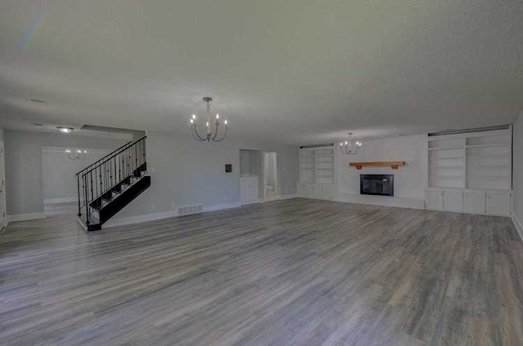 3997 Blue Spruce Cir Lakeland, TN 38002