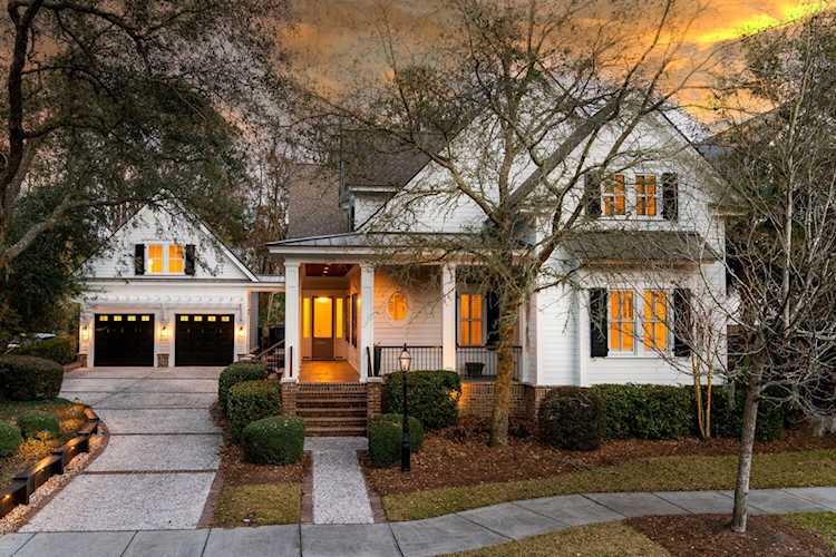 258 Delahow Dr Daniel Island, SC 29492