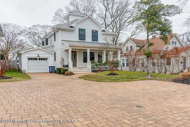 209 Richmond Ave Point Pleasant Beach, NJ 08742