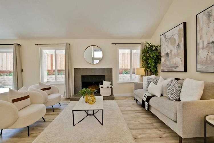 20728 Garden Place Ct Cupertino, CA 95014