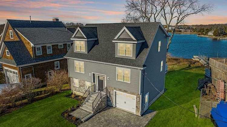 59 Riverview Ave Danvers, MA 01923 | MLS 73070534 Photo 1