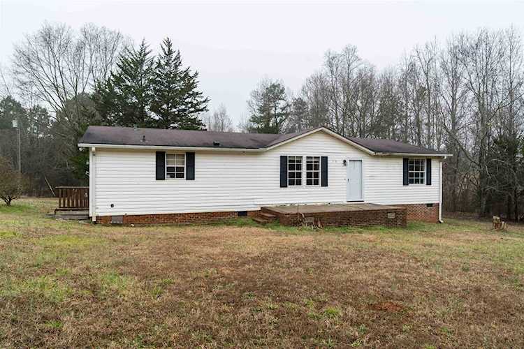 506 Clement Road Chesnee, SC 29323