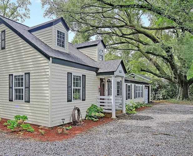 437 Riverland Dr Charleston, SC 29412 | MLS 22027845 Photo 1