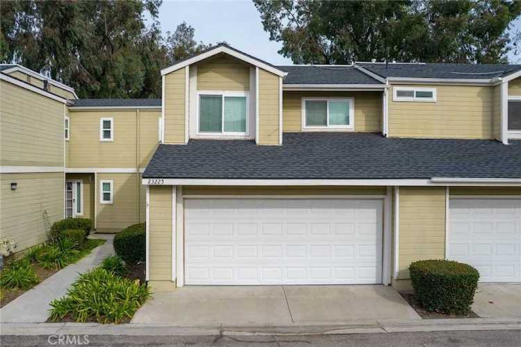 23225 Newport Ln #31 Yorba Linda, CA 92887
