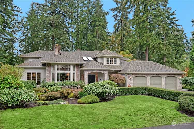 13303 157th Ave NE Redmond, WA 98052