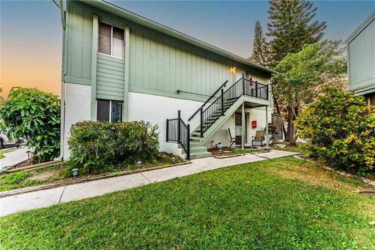 1960 Union St #8 Clearwater, FL 33763