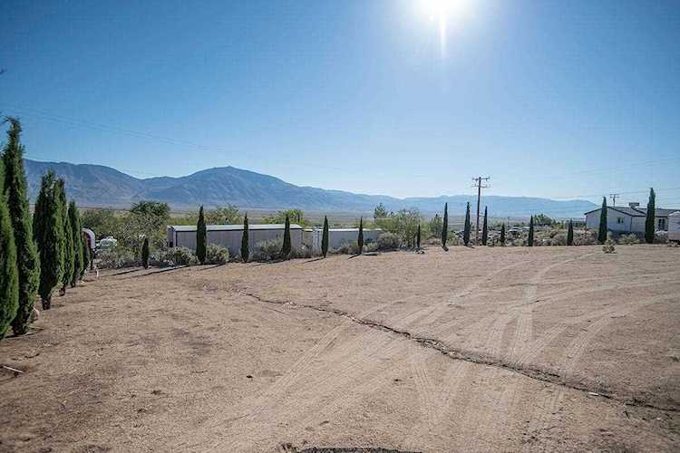 00 W Axford Vacant Lot Bishop, CA 93514 | MLS 220711 Photo 1
