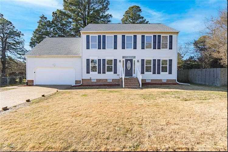 104 Wickre St Williamsburg, VA 23185