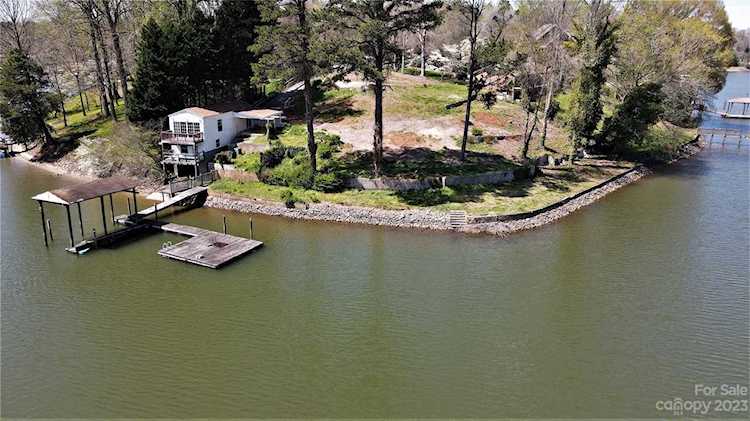 7103 Wateredge Dr Sherrills Ford, NC 28673
