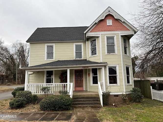 1304 Atlantic Ave Knoxville, TN 37917
