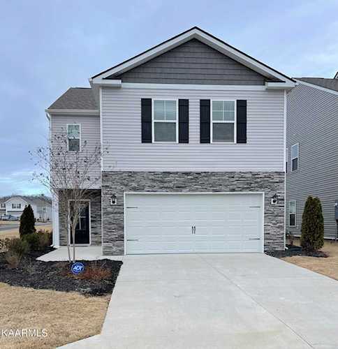 8 Lilac Ct Clinton, TN 37716