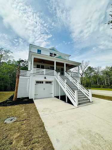 205 Wyndham Rd. Pawleys Island, SC 29585