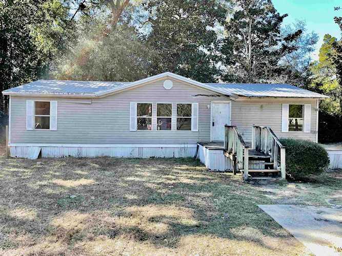466 Drake Acres Rd Quincy, FL 32351