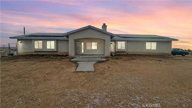 16395 Aztec Ct Apple Valley, CA 92307