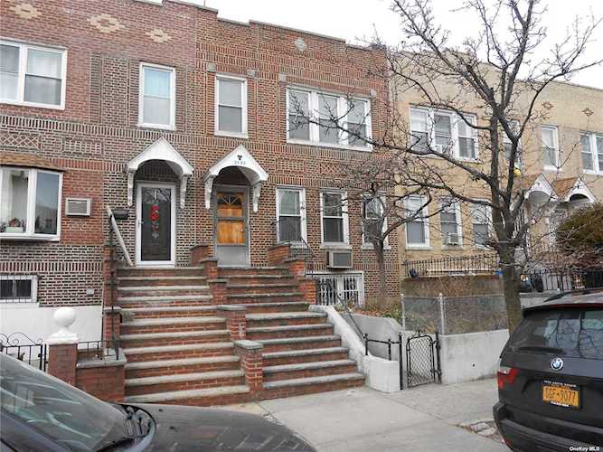 23-80 35th Street Long Island City, NY 11105