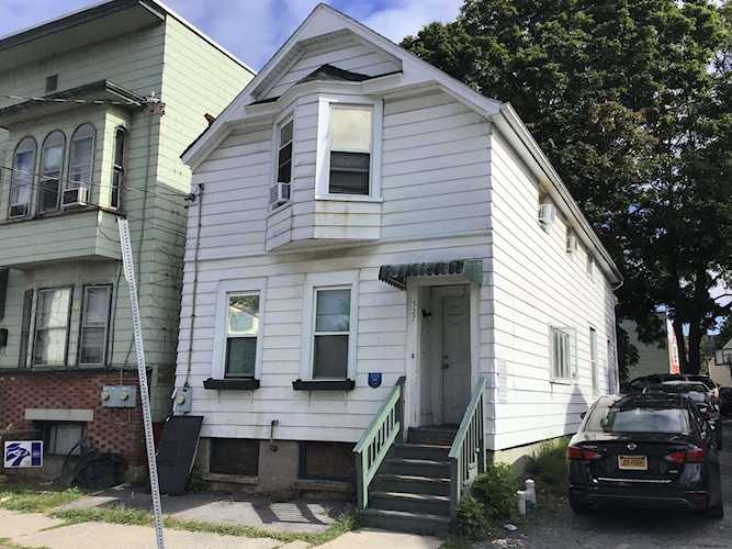 527 Hamilton St Albany, NY 12203