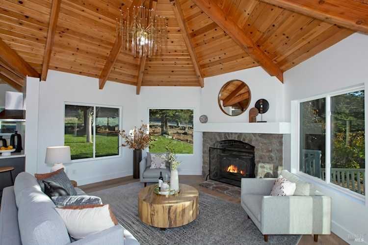 3400 Matanzas Creek Lane Santa Rosa, CA 95404
