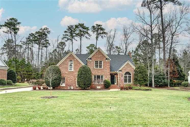 2933 Nathaniels Run Williamsburg, VA 23185