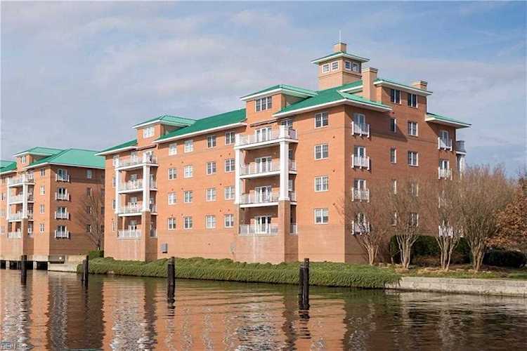 301 Brooke Ave #402 Norfolk, VA 23510