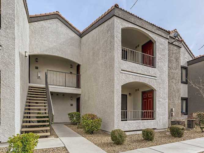 950 Seven Hills Dr #2926 Henderson, NV 89052
