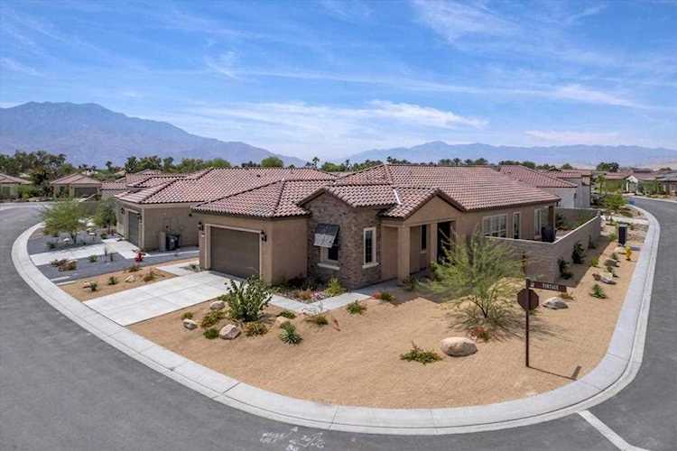 22 Vintage Rancho Mirage, CA 92270