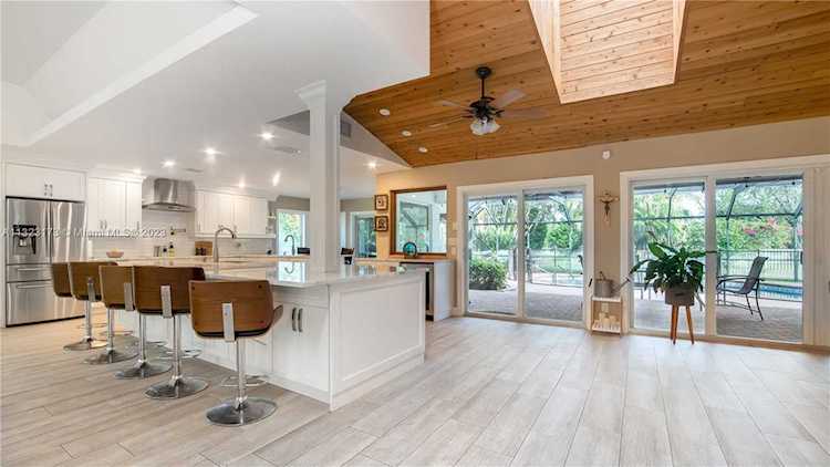 6174 NW 77th Ter Parkland, FL 33067