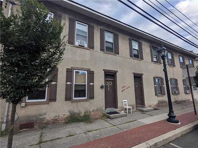 1 West Main St #E Macungie, PA 18062