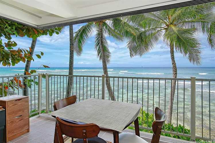 3015 Kalakaua Avenue #201 Honolulu, HI 96815