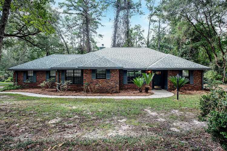 1744 Copperfield Circle Tallahassee, FL 32312 in Killearn Lakes Photo 1