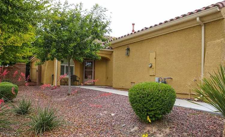 8951 Sandy Isle Ct Las Vegas, NV 89131