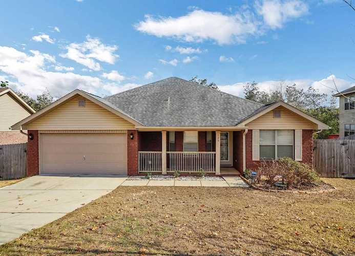 125 Bronze Circle Crestview, FL 32539