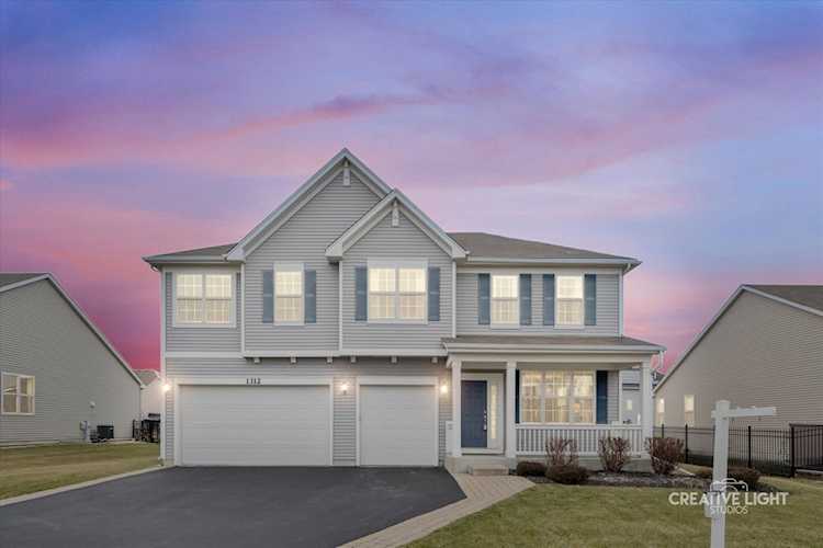 1312 Kilbery Ln North Aurora, IL 60542