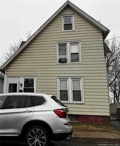 6 Burr Avenue Middletown, CT 06457
