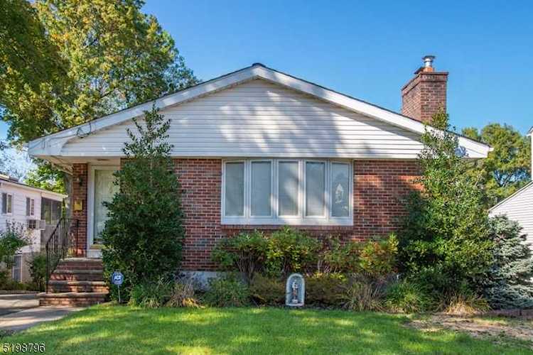 29 Westminster Ter West Orange Twp., NJ 07052