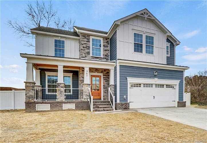 107 Wheeley Circle Yorktown, VA 23692