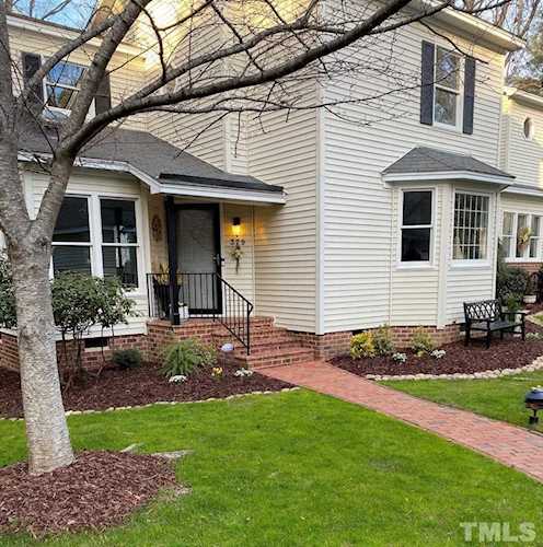 379 W Wintercrest Pittsboro, NC 27312