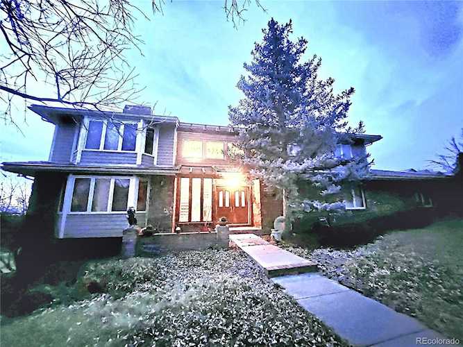 6287 S Netherland Circle Centennial, CO 80016