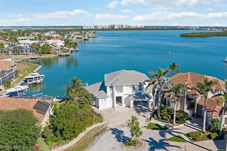 488 Richards Ct Marco Island, FL 34145