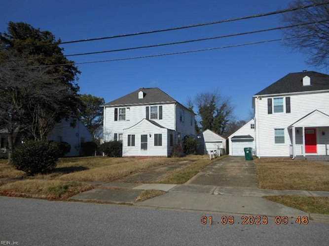 1119 18th St Newport News, VA 23607